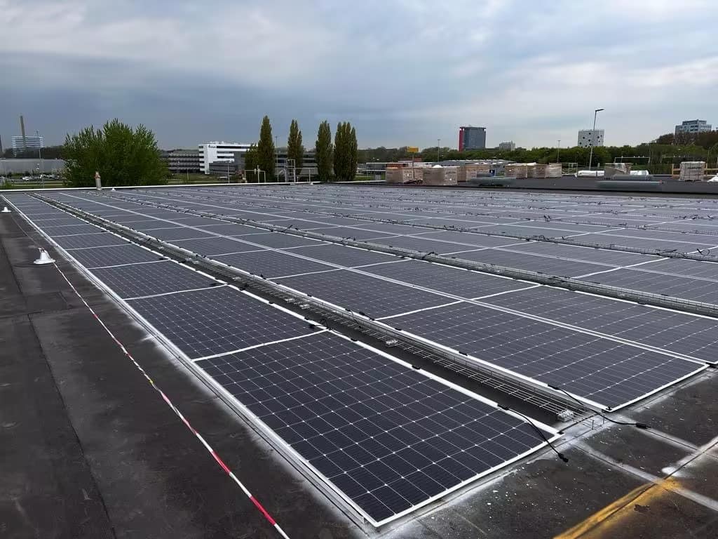 Netherlands 2MW Bitumen Rooftop